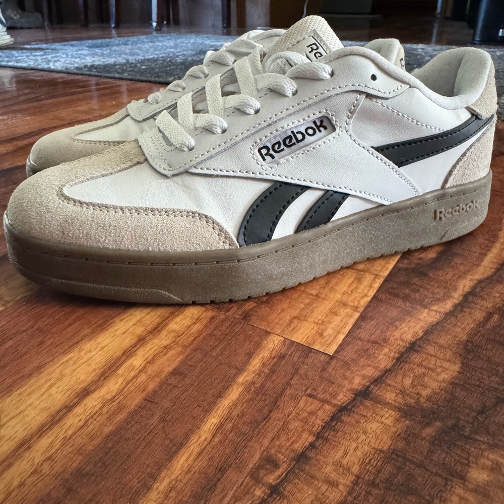 NEW Reebok Women’s Cream and Black Sneakers NWOT